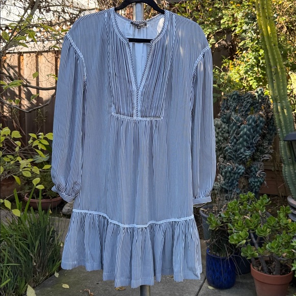 Banana Republic Dresses & Skirts - Banana Republic Striped Drop Waist Shirt Dress